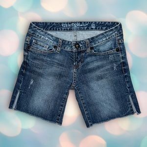 GUESS Women’s Distressed Denim Jean Shorts Size 26